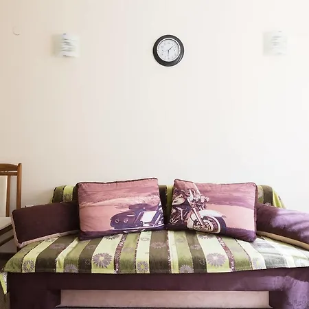 Apartment 1bedroom W Balcony &kitchen Wifi ❤rx❤